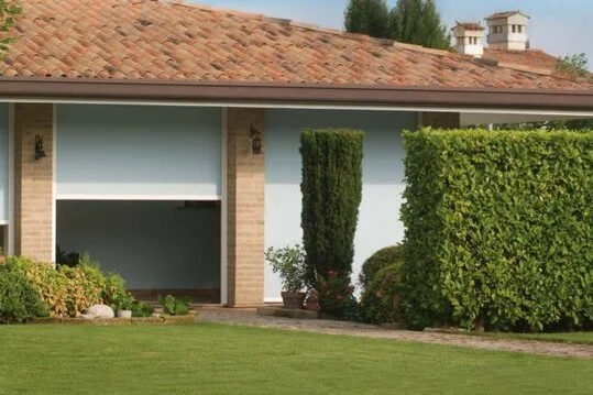 chiusure laterali per porticati con tende PVC Padova